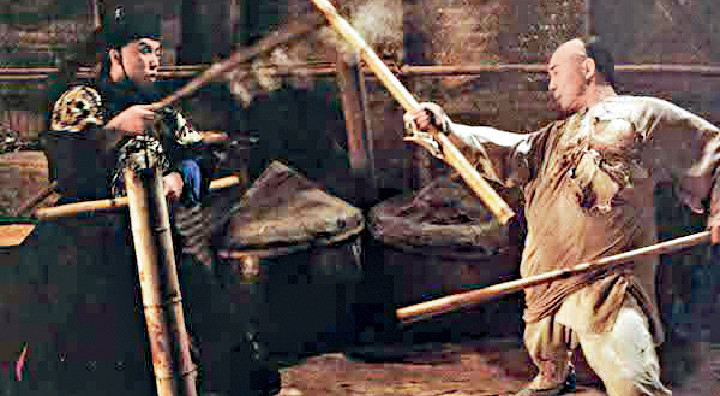 ■甄子丹指拍《黃飛鴻II》用真竹對打差點變盲。 ■甄子丹指拍《黃飛鴻II》用真竹對打差點變盲。
