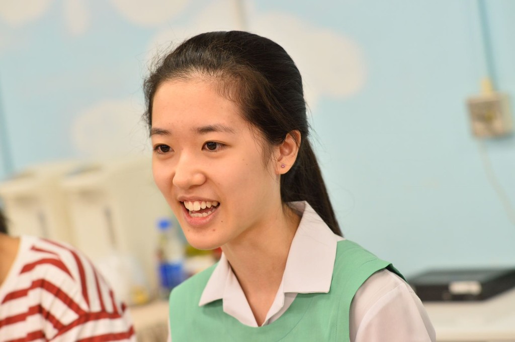 庇理羅士女子中學施奕昕。
