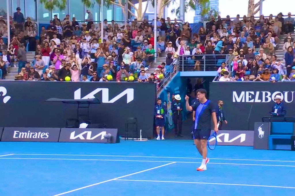 黃澤林於澳網外圍賽次圈過關。網上截圖