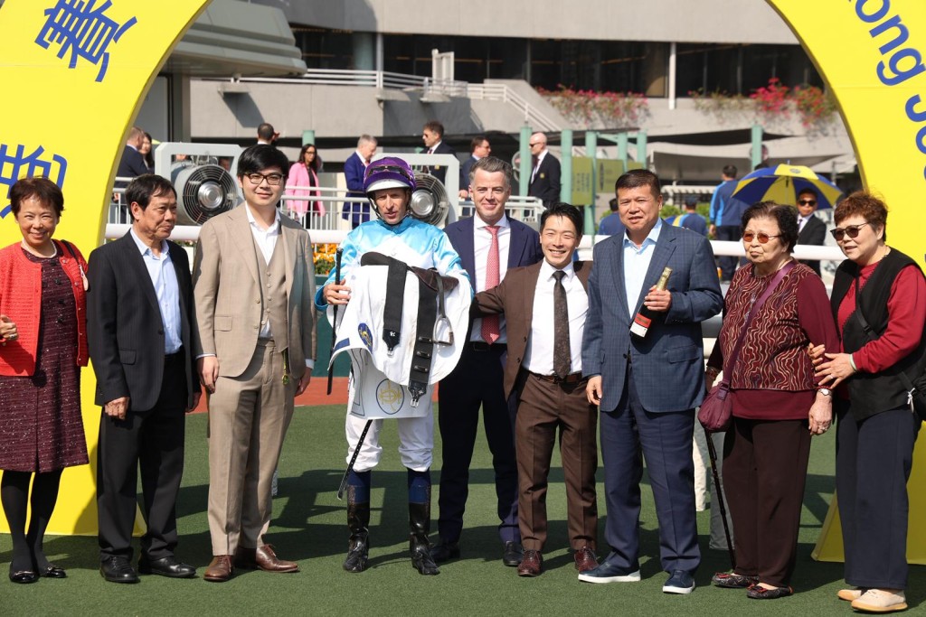 今次亦是布文和黎昭昇首次合作贏馬。