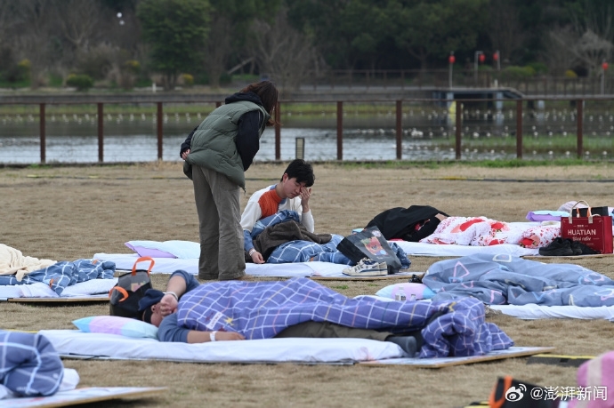 世界睡眠日，上海舉行睡覺比賽。 澎湃新聞