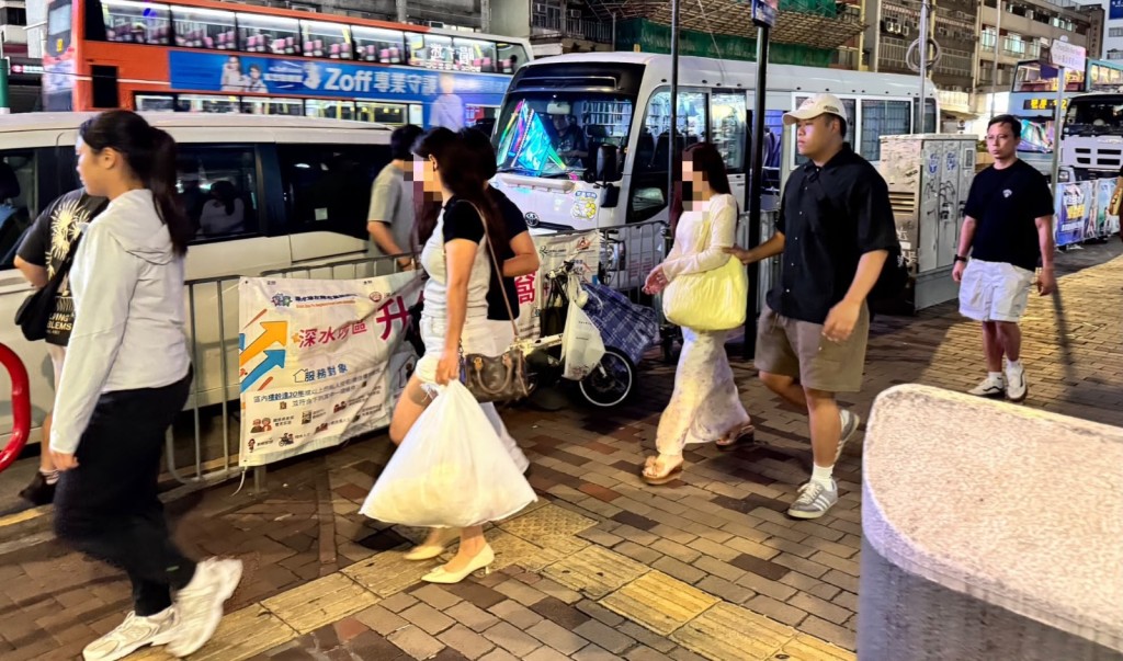 22名內地女子被捕。警方提供 22名內地女子被捕。警方提供