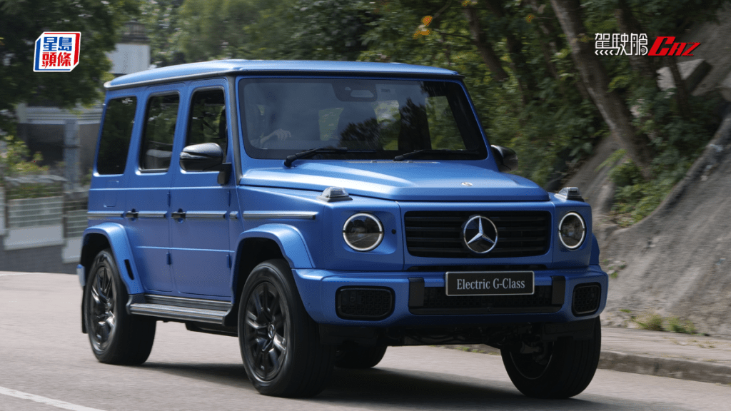 全新平治Mercedes-Benz G580e純電動版本，配用116kWh鋰電及四馬達，扭力高達1,164Nm，車重達3噸，不過加速力非常強悍。。