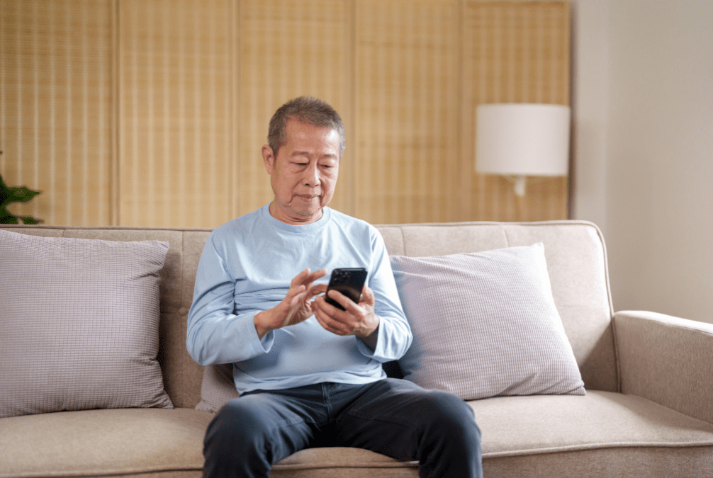 近年，針對長者的電騙及釣魚網站的騙案持續高企，而WhatsApp正是騙徒最常利用的平台