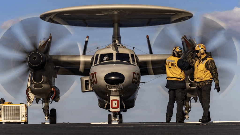 隨着美伊戰事進入關鍵時刻，美軍正加派兵力前往中東執行護航及威懾任務。