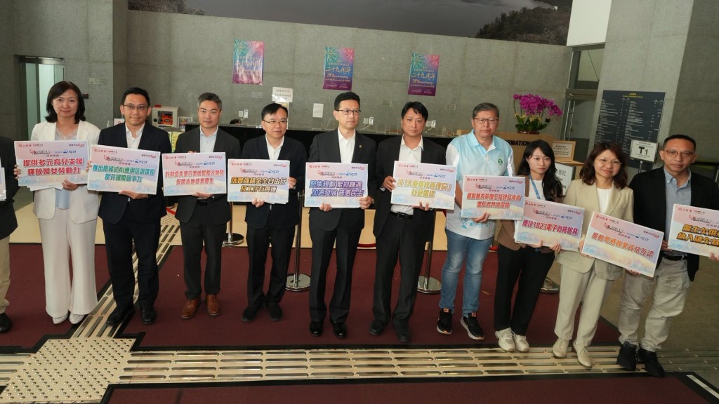 工聯會代表於今日（3日）與行政長官李家超會面，就《施政報告》提交意見。工聯會FB圖片