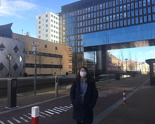阿姆斯特丹大學經濟及商業經濟學士課程的一年級生丁洛琳，希望能接觸多元文化，因此選擇到荷蘭升學。