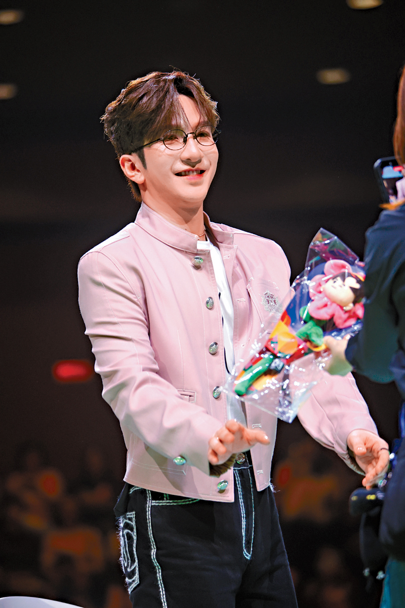 Anson Lo連踩12小時捱通宵見神徒。