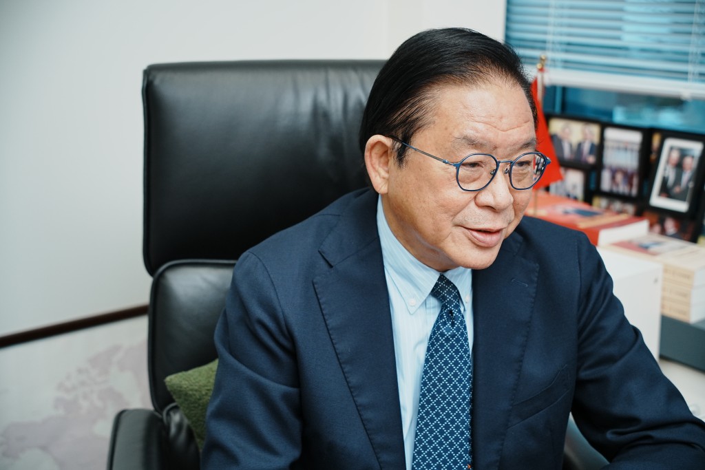 林健鋒說「我已連續擔任5屆立法會議員，任職期間始終兢兢業業、恪盡職守」。