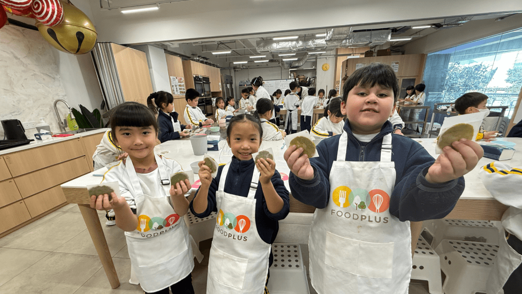 跨學科活動鼓勵動手實踐,學童從協作中體會學習樂趣。 跨學科活動鼓勵動手實踐,學童從協作中體會學習樂趣。