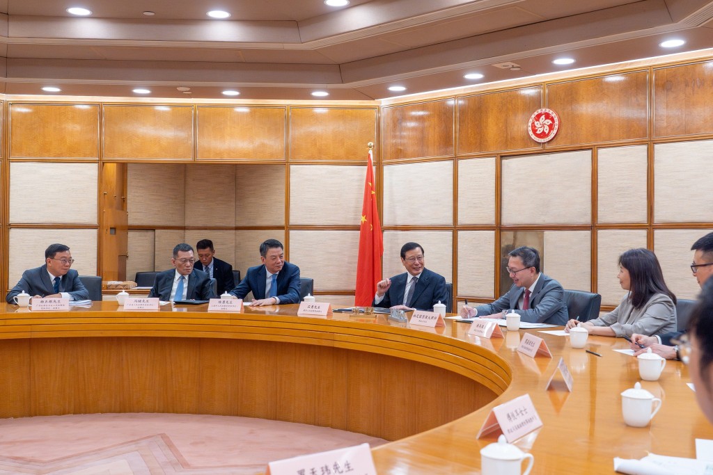 林定國指,律政司與最高檢的合作日益緊密。林定國fb 林定國指,律政司與最高檢的合作日益緊密。林定國fb