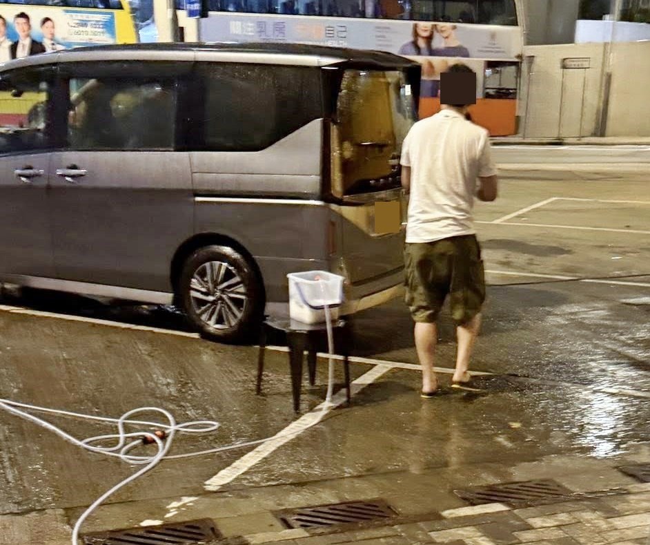 facebook截圖（資料來源：Ricky Lai＠facebook車cam L（香港群組））