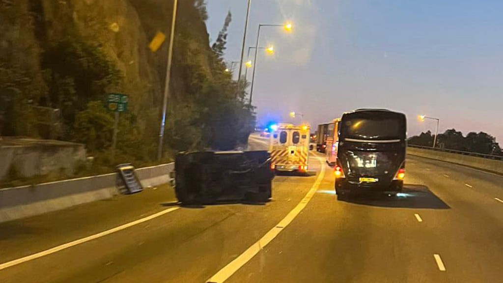 涉事私家車。 馬路的事 (即時交通資訊台)FB圖