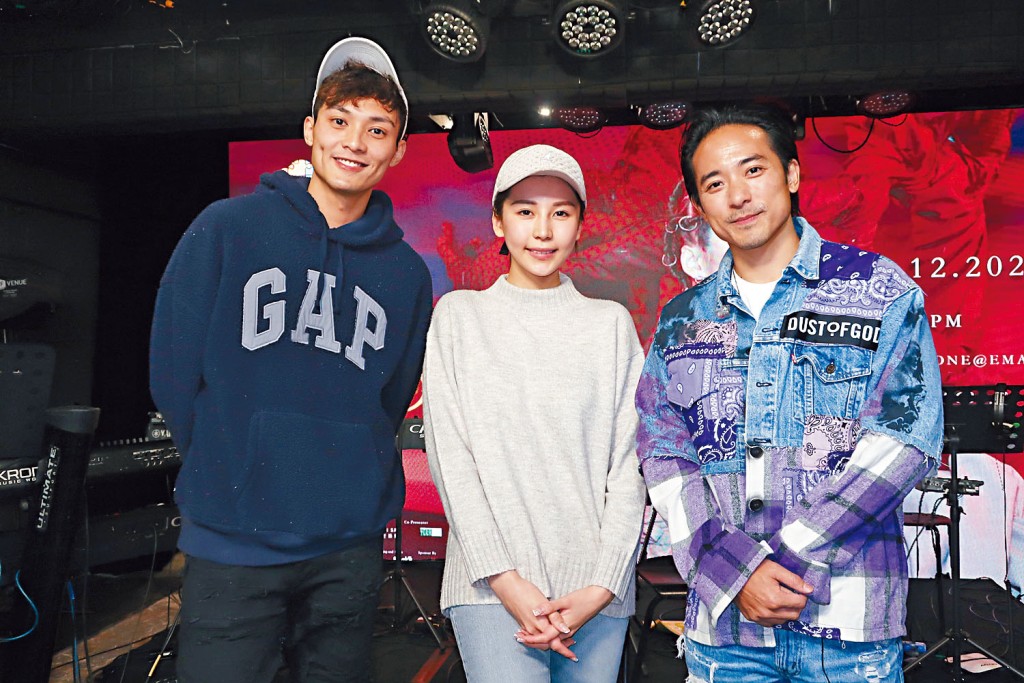 ■施匡翘开骚，邀得谢高晋和林德信两位猛男助阵。