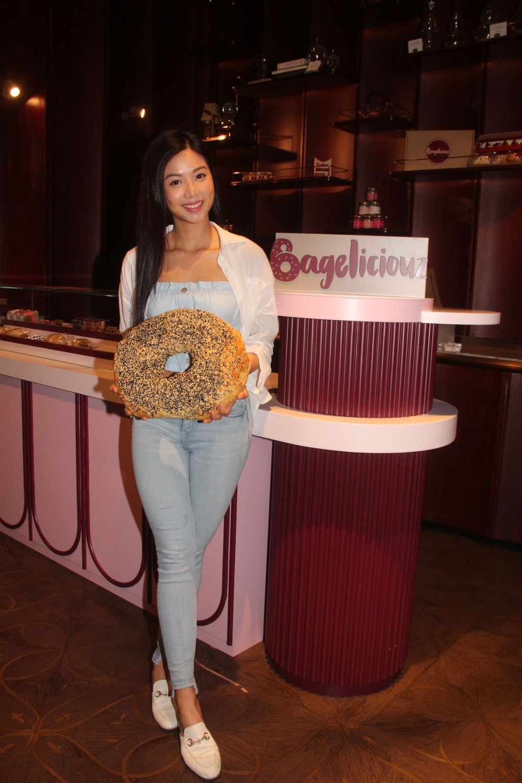 Kelly的Bagel生意愈做愈大,今年3月起更於大型商場設置Pop-up shop。
