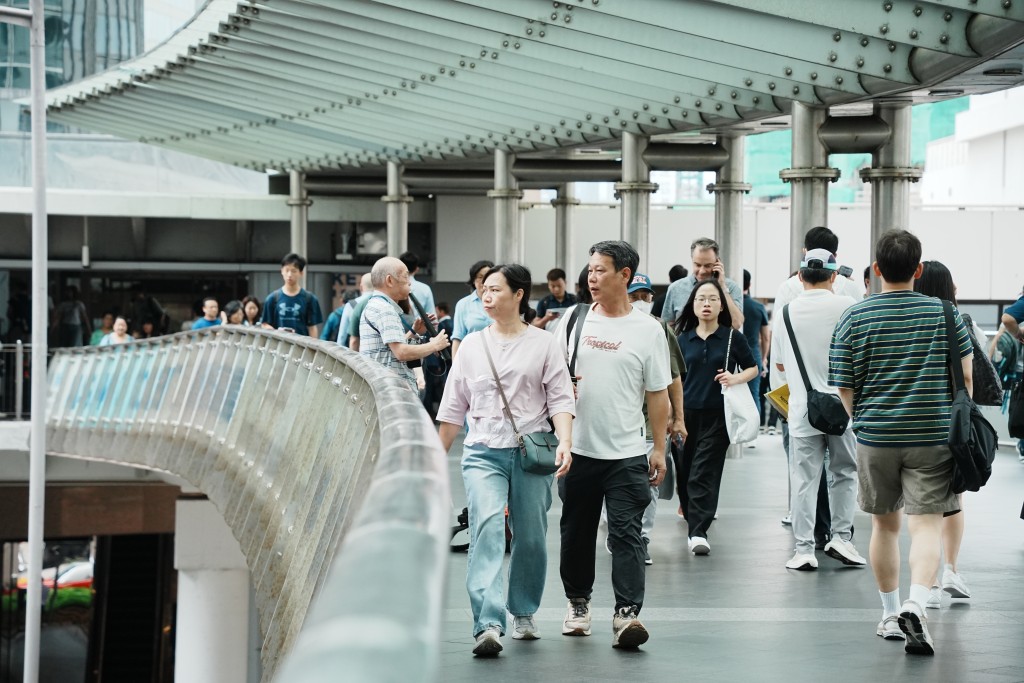 打工仔可自製長假期。汪旭峰攝 打工仔可自製長假期。汪旭峰攝