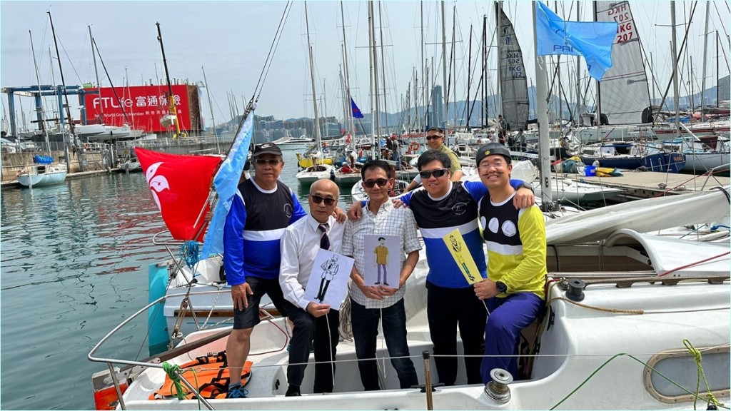 被喻為「帆船界香港七人欖球賽」的「民族盃帆船賽」，參與的運動員都悉心打扮。