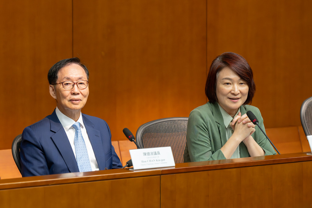 內會年結記者會。立法會網站圖片 內會年結記者會。立法會網站圖片