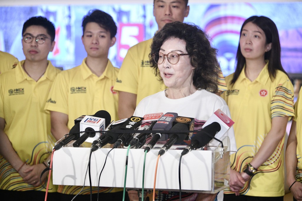 劉掌珠指訓練一直在啟德體育園的保齡球中心進行,因此港隊可以有熟習場地的優勢。陳浩元攝 劉掌珠指訓練一直在啟德體育園的保齡球中心進行,因此港隊可以有熟習場地的優勢。陳浩元攝