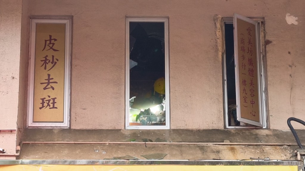 現場為土瓜灣山西街及高山道交界一間樓上美容院。