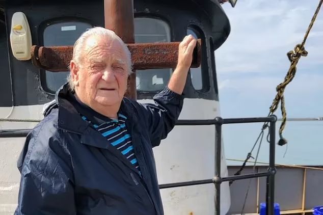 77歲澳洲退休漁民奧爾弗。