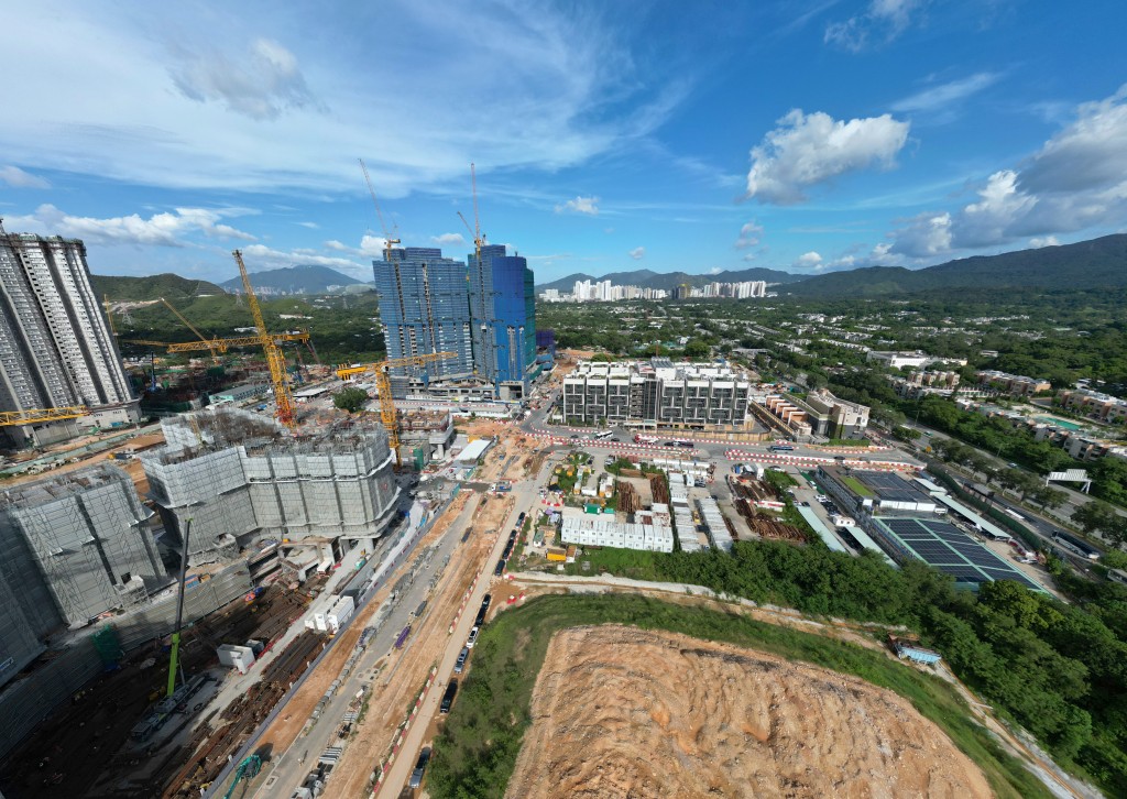 陳茂波指出，外匯基金累計盈餘仍較2024底多1,800億。