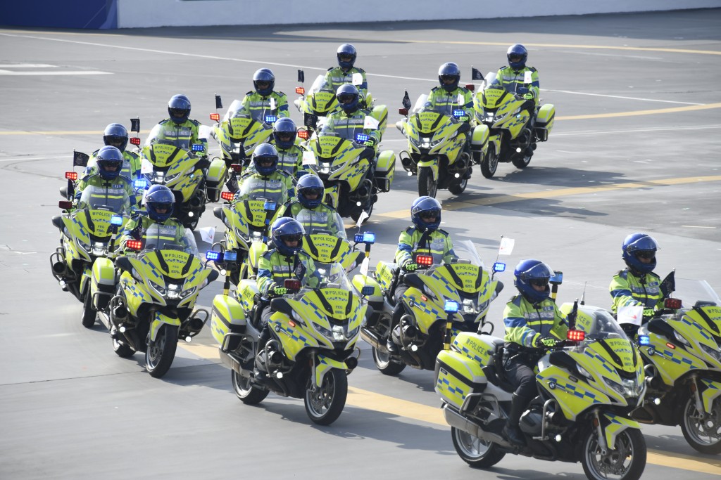 警隊電單車表演。