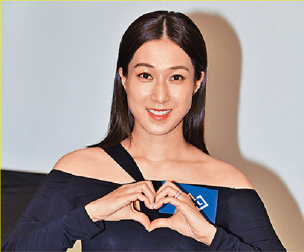 ■鍾嘉欣已決定封肚唔再生。
