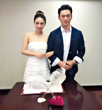 樊少皇与贾晓晨2016年结婚。