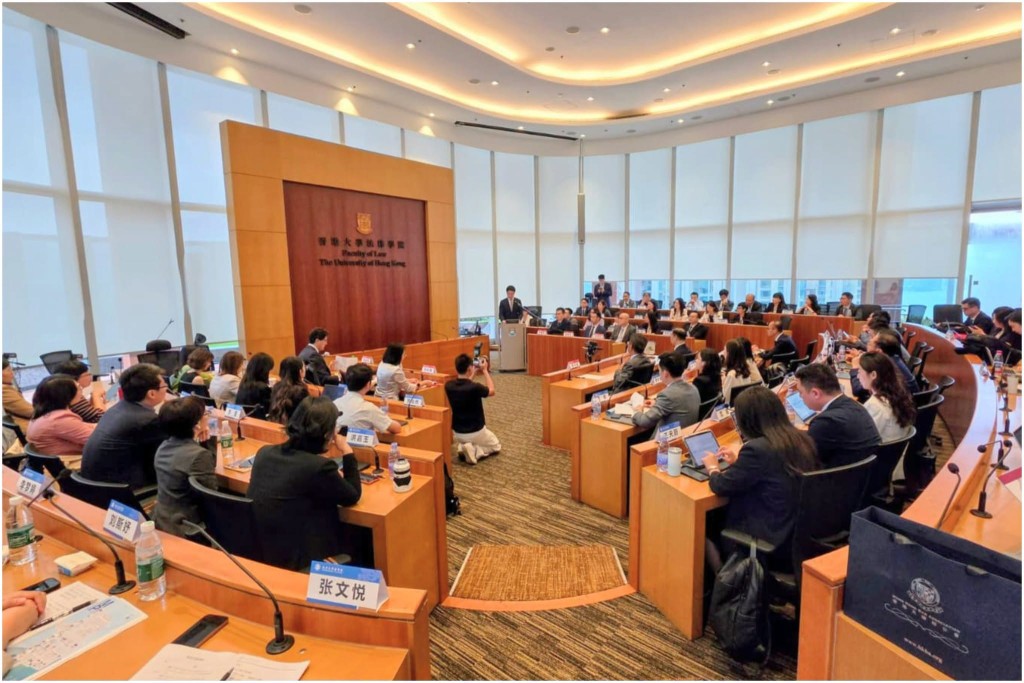 全國律協涉外律師香港培訓班周一（29日） 到訪律師會。