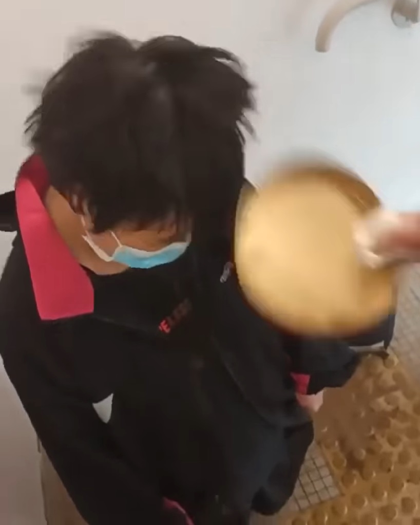 德貞女子中學學生疑被欺凌。片段截圖