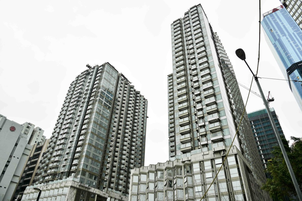 換樓客1088萬購維港頌。