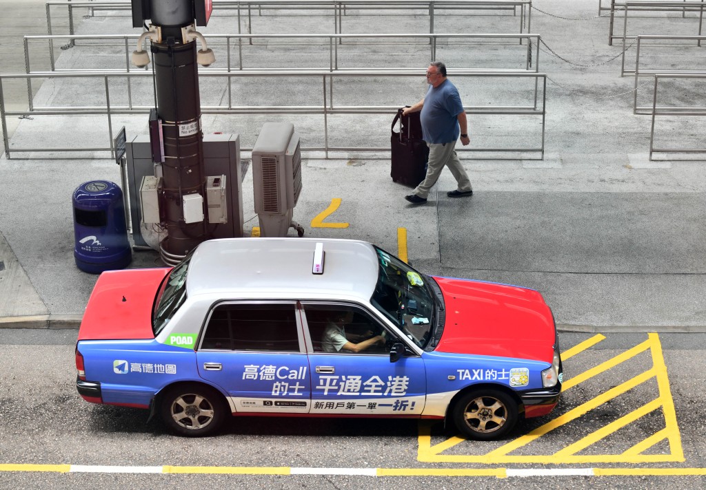 政府預計於下個月邀請有意營運的平台申請牌照，爭取11月底陸續發出首批牌照。資料圖片