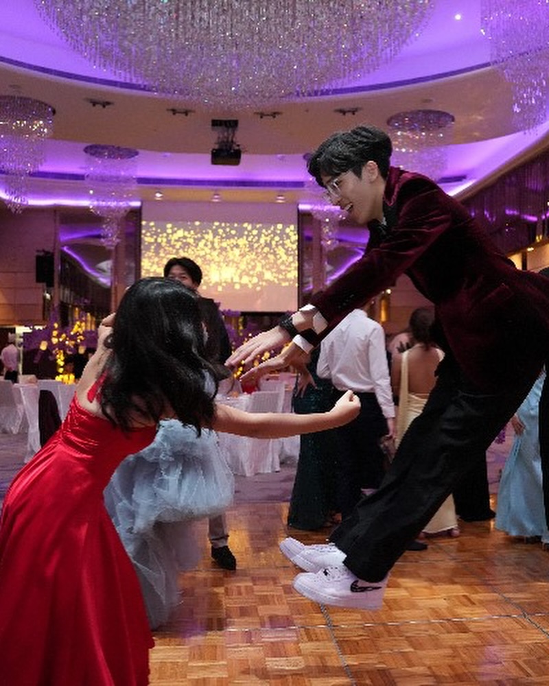 李立仁貼出生活照。