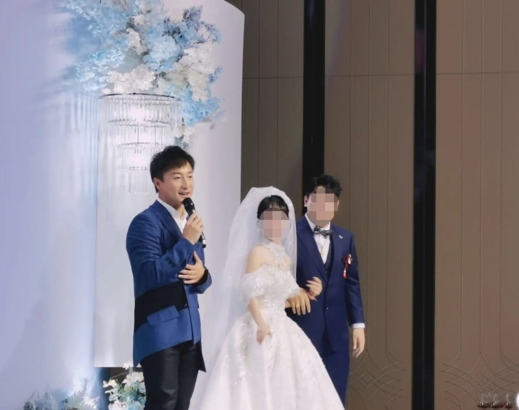 方力申曾在婚礼上唱苦情歌《好心好报》。