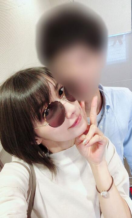 後藤真希前年卻爆出背夫出軌的醜聞。