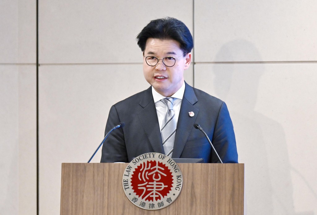 香港律師會會長湯文龍。 香港律師會會長湯文龍。
