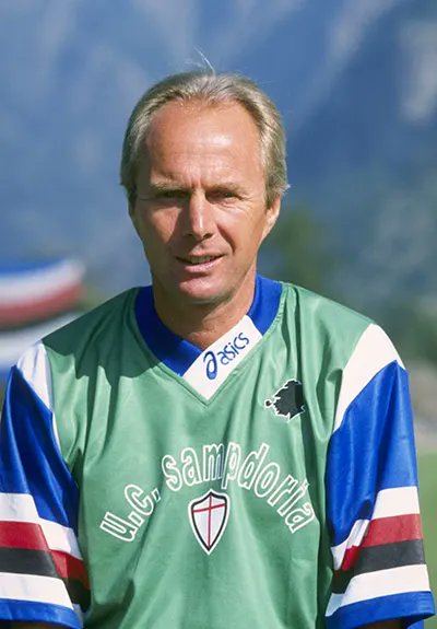 艾歷臣在80-2000年代曾於意甲執教，92-97年時擔任森多利亞教練。網上圖片
