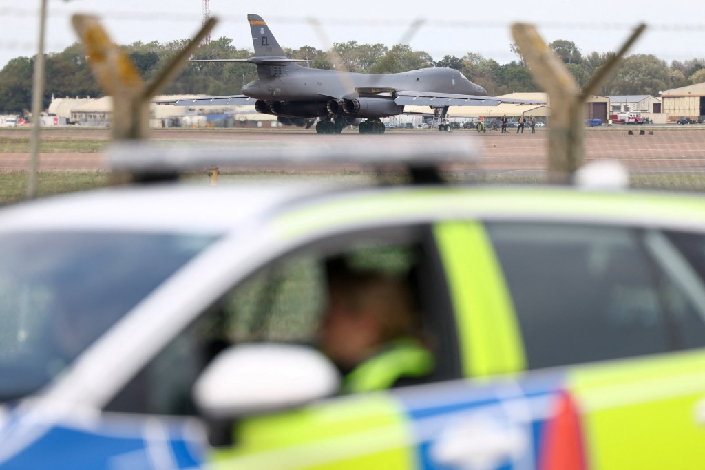 美軍曾使用費爾福德基地出動B-1及B-52轟炸機，攻擊伊朗目標。路透社