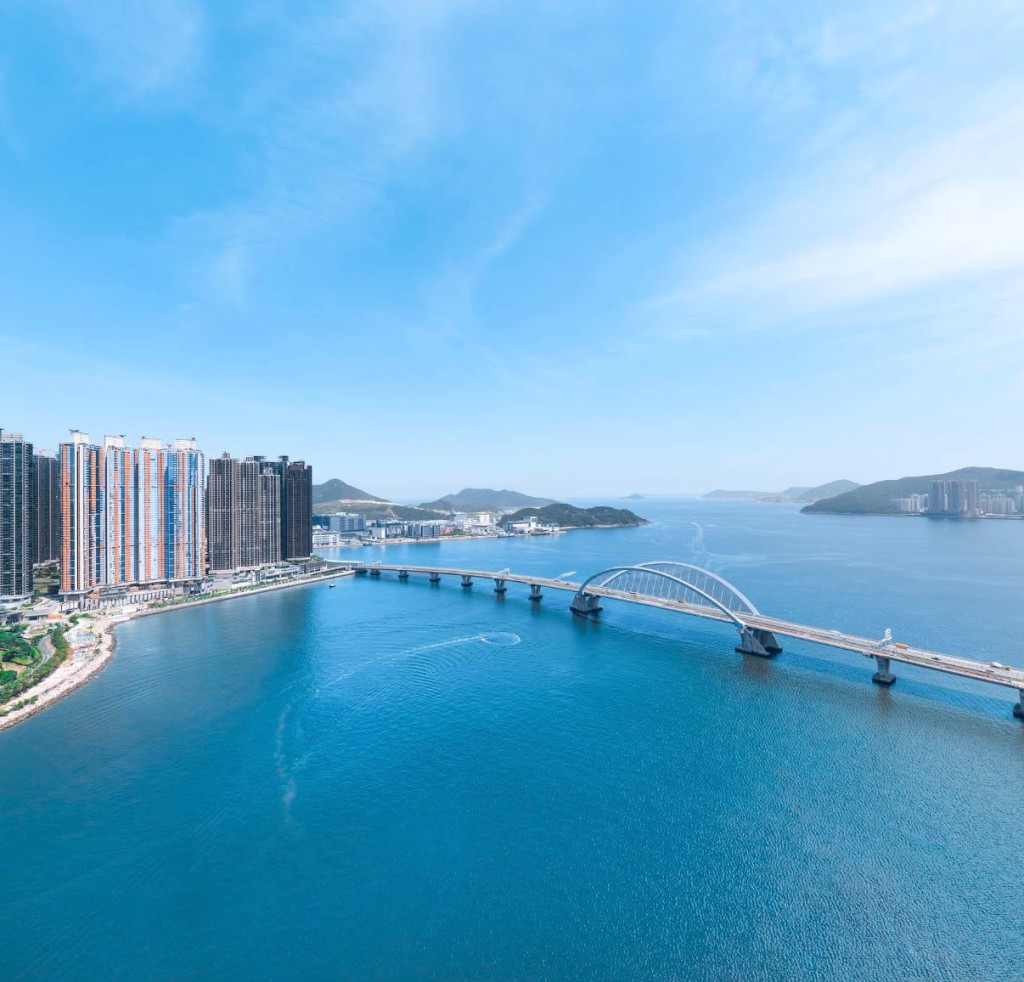 單日沽3伙,套現逾2,516萬元。 單日沽3伙,套現逾2,516萬元。
