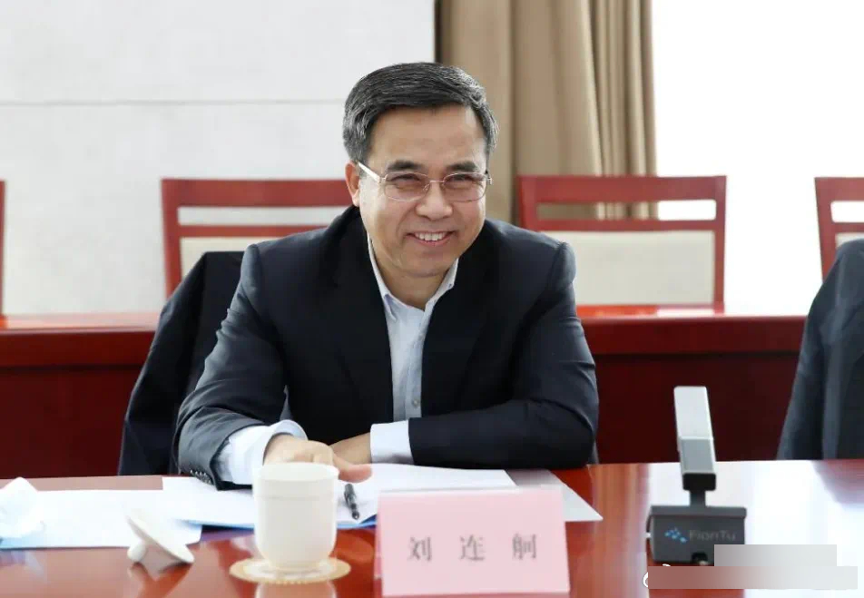 中行原董事長劉連舸受賄案，在山東省濟南市中級人民法院一審。