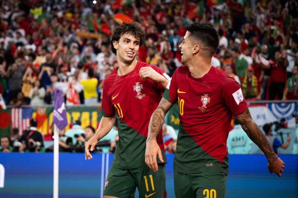 简些路和祖奥菲历斯一同入选最新一期葡萄牙国家队。网上图片