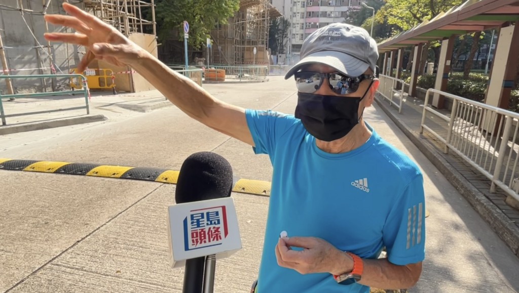 怡閣苑居民「KD」指拆除棚網後仍感擔心,認為應做好樓宇消防設備,然後重鋪阻燃棚網恢復施工。 怡閣苑居民「KD」指拆除棚網後仍感擔心,認為應做好樓宇消防設備,然後重鋪阻燃棚網恢復施工。