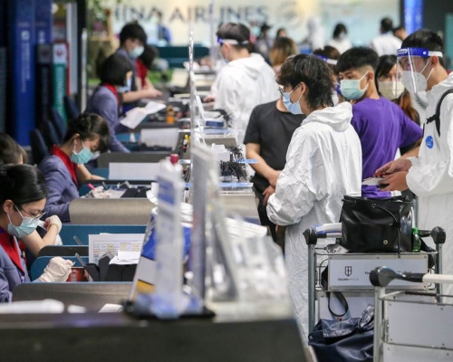 陸委會指台灣會確保台灣民眾出入香港的自由與權利。網上圖片