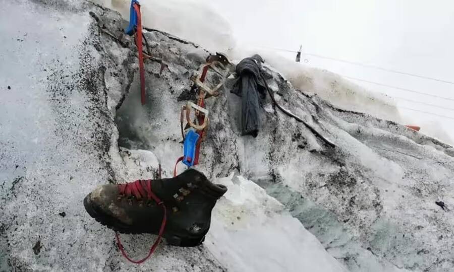 去年7月，一名40年前在穿越馬特洪峰附近冰川時失蹤的德國登山家，遺骸在融化的冰層中被發現。路透社