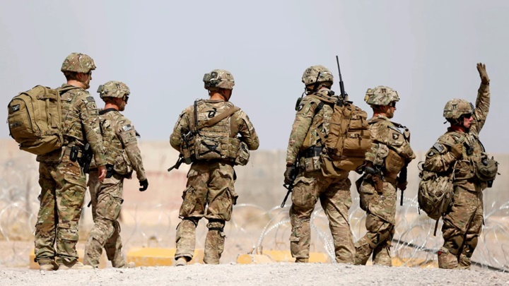 美国在2021年8月底从阿富汗撤军，结束长达20年的战事。路透