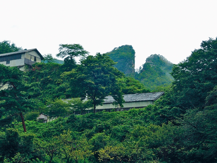 呈V字形山嶺的道遊之割戶，是佐渡金山的地標景點。