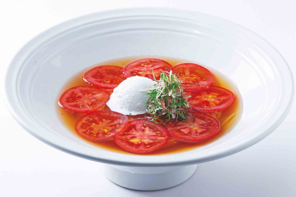 番茄配椰子雪糕,就似夏日甜品般,1,280日圓。