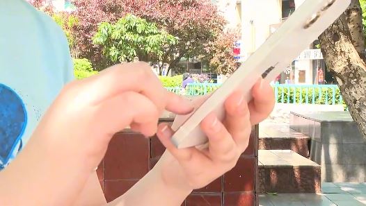 重慶女因自動連上酒店WiFi遭男友質疑清白。抖音＠重慶天天360