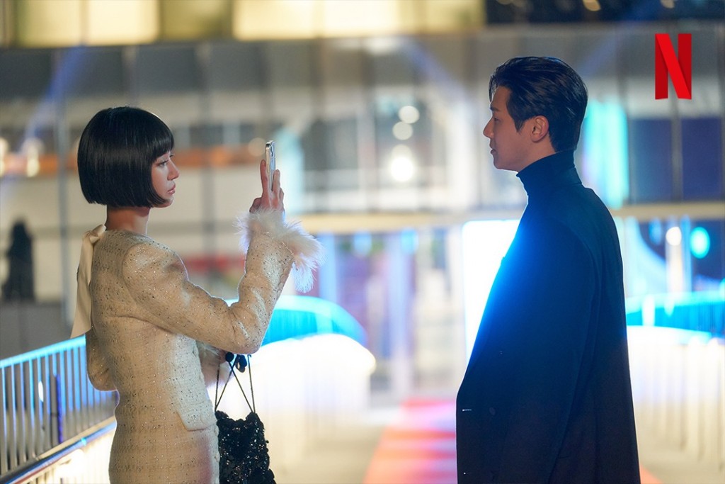 朴圭瑛與姜敏赫在劇中因最初的誤會，最後發展成戀人。